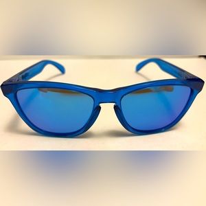 Rare Oakley Frogskins Acid Blue Sunglasses Authentic